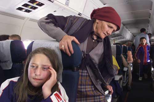 FLUECHTLINGE FLUG 9.jpg